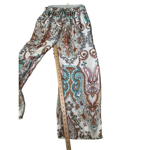 Women's Cropped Pant Beige Silky Paisley Wide Leg Flat Front Bohemian - Picture 5 of 6